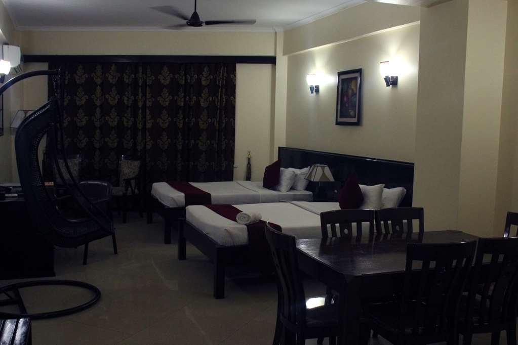Hotel Sapphire Дар-ес-Салам Номер фото